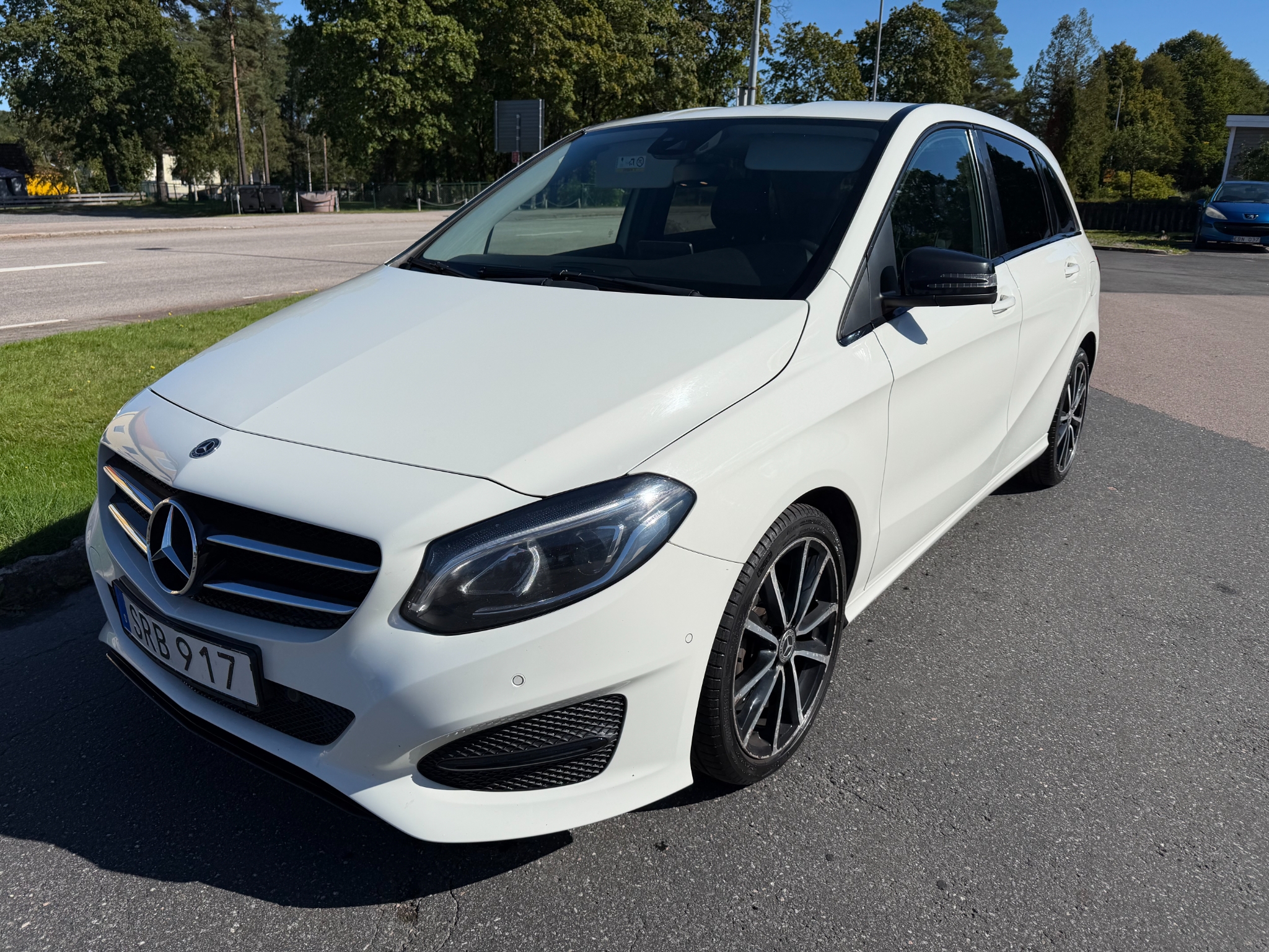 Mercedes-Benz B