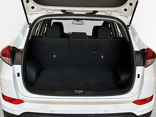 Hyundai Tucson 1.6 GDI Drag Värmare Kamkedja Psens S&V-däck