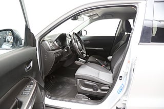 SUV Suzuki Vitara 8 av 26