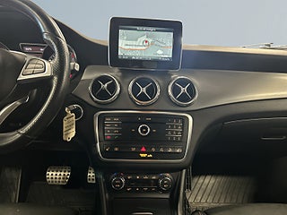 Mercedes-Benz GLA 220 d 4MATIC 7G-DCT AMG Line M-värmare/kamera/S&V-Däck – bild 11