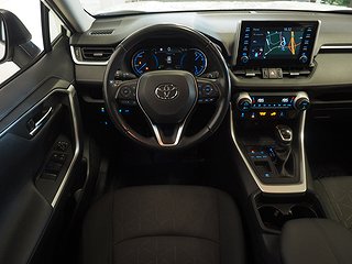 SUV Toyota RAV4 18 av 24