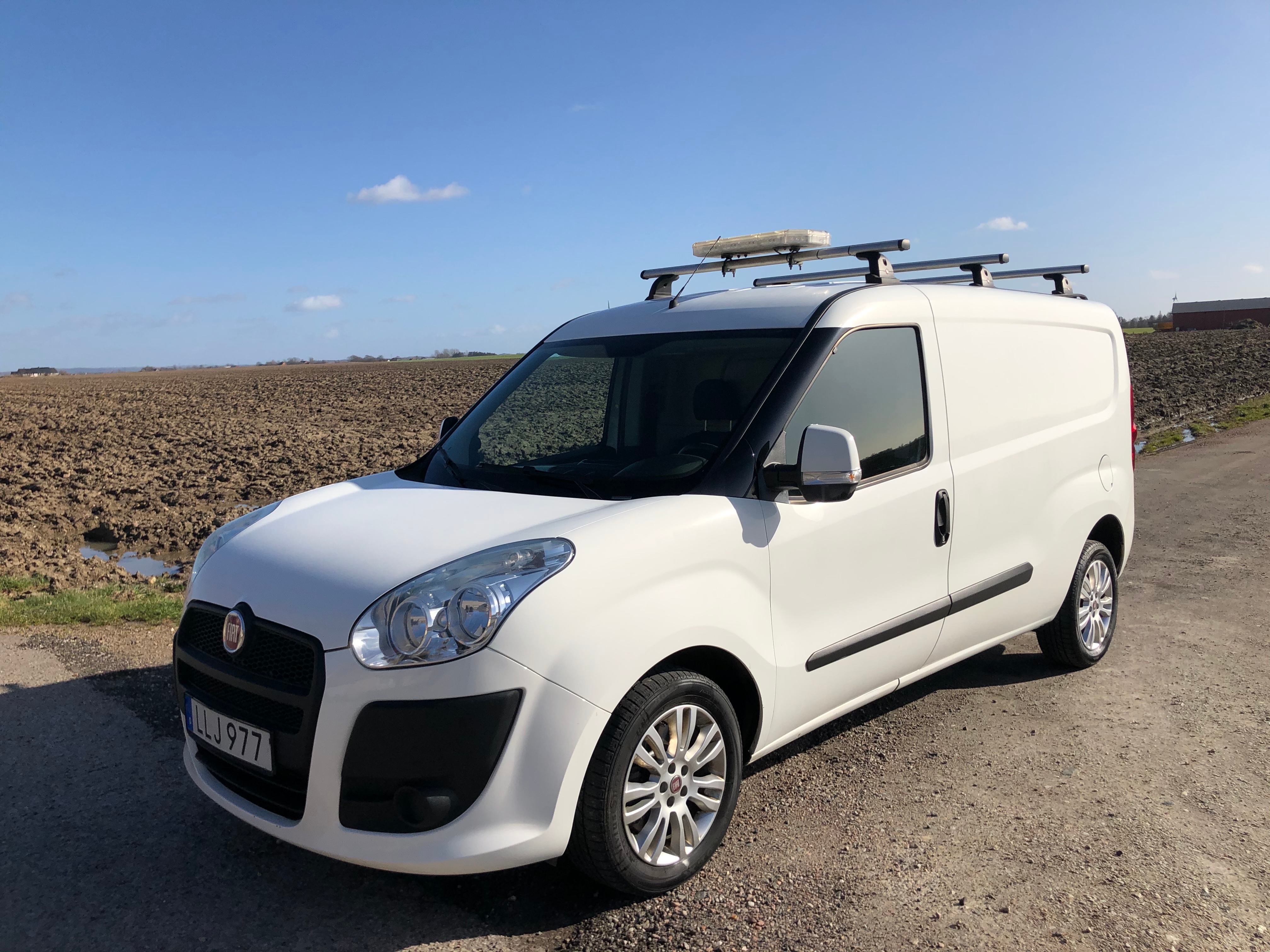 Fiat Doblo Cargo 1.3 Multijet DPF 90hk 2014, bild 2/38