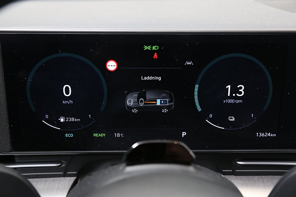 Hyundai Kona Advanced Hybrid | Skinn 360-kamera Bose HUD El-baklucka 2024