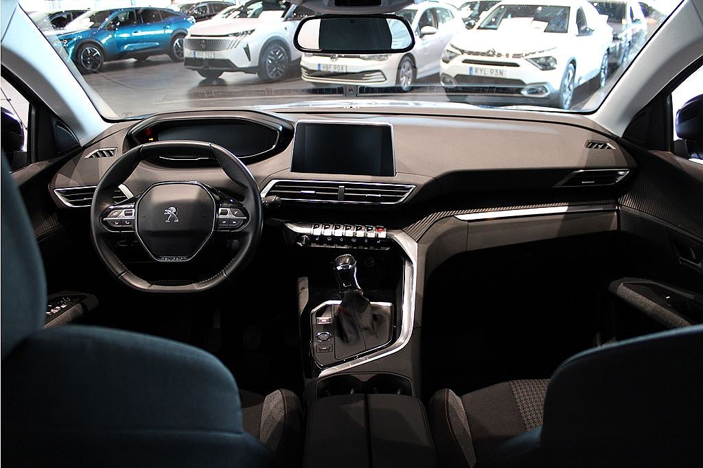 Bild på Peugeot 5008 Active Pack 1.2 PT 130hk Aut - 7-SITS, B-KAMERA