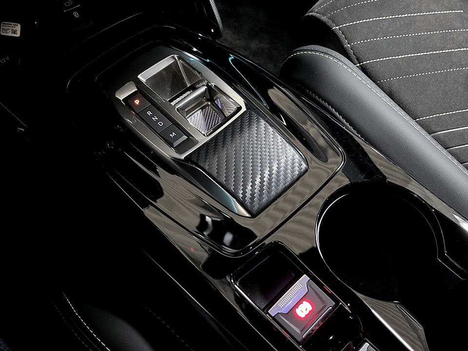 Bild på Peugeot 2008 GT 1.2 PT 130hk Aut B-KAMERA CARPLAY