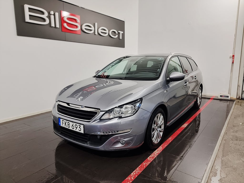 Peugeot 308 SW 1.6 BlueHDi 120 Active Euro 6 Fullservad 2 Ägare Panorama