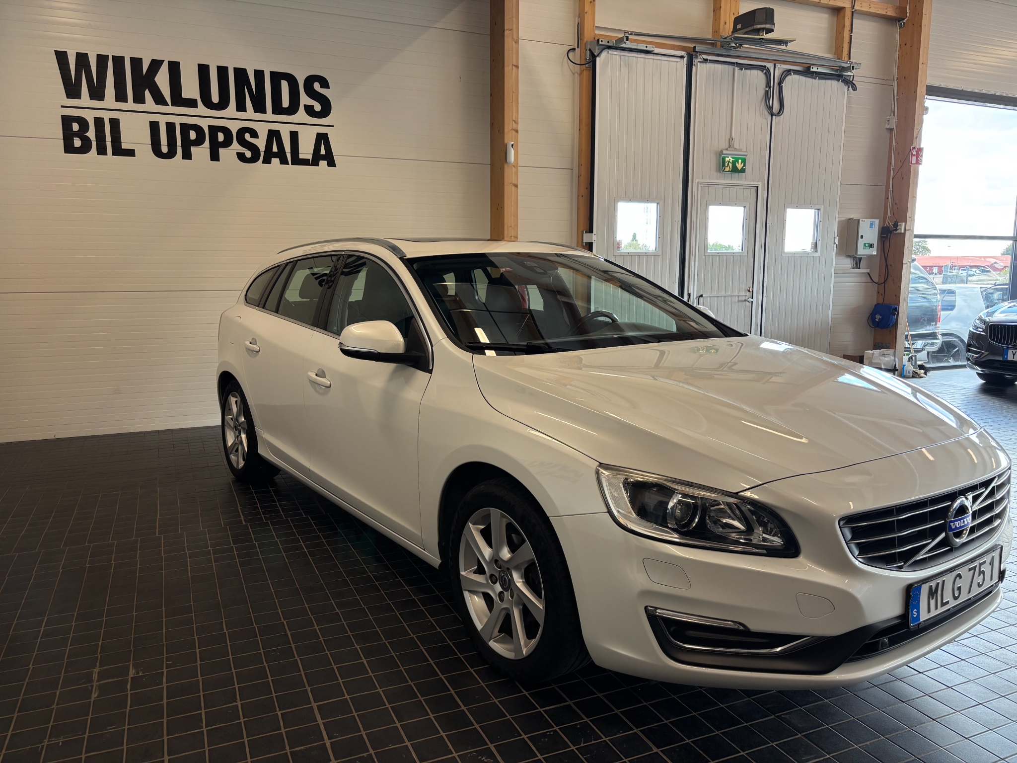 Volvo V60 2014, bild 3/47