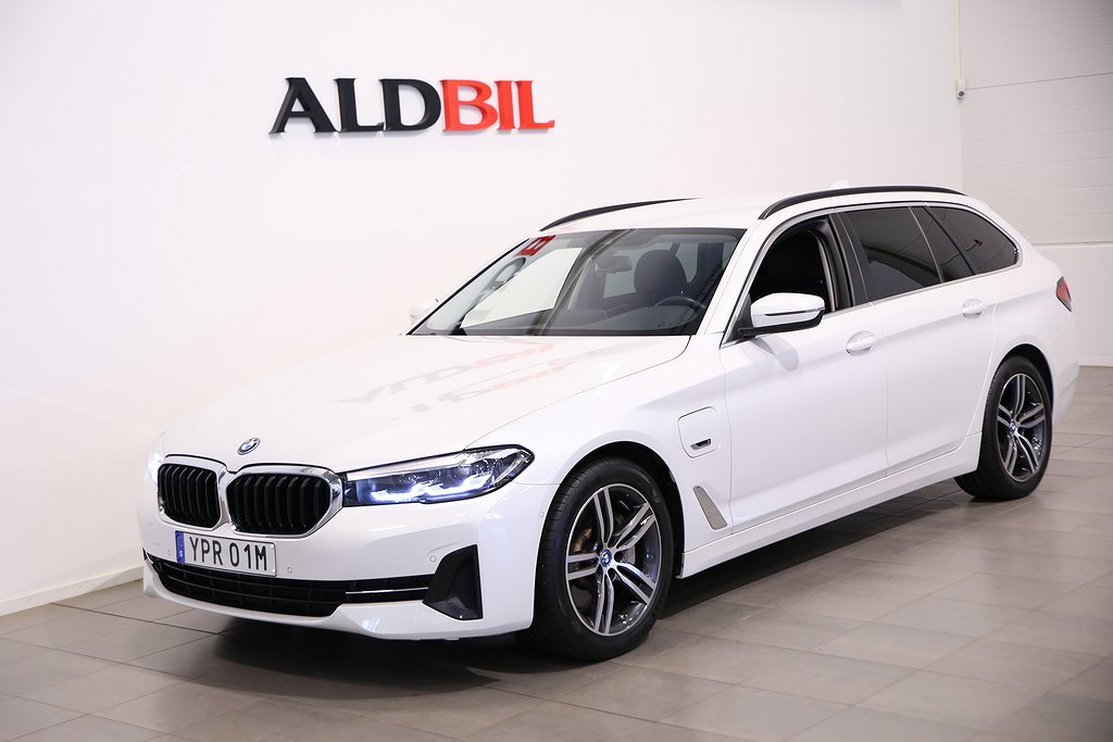 BMW 530e 292hk Connected Edition Aut / Backkamera / Läder / Nav