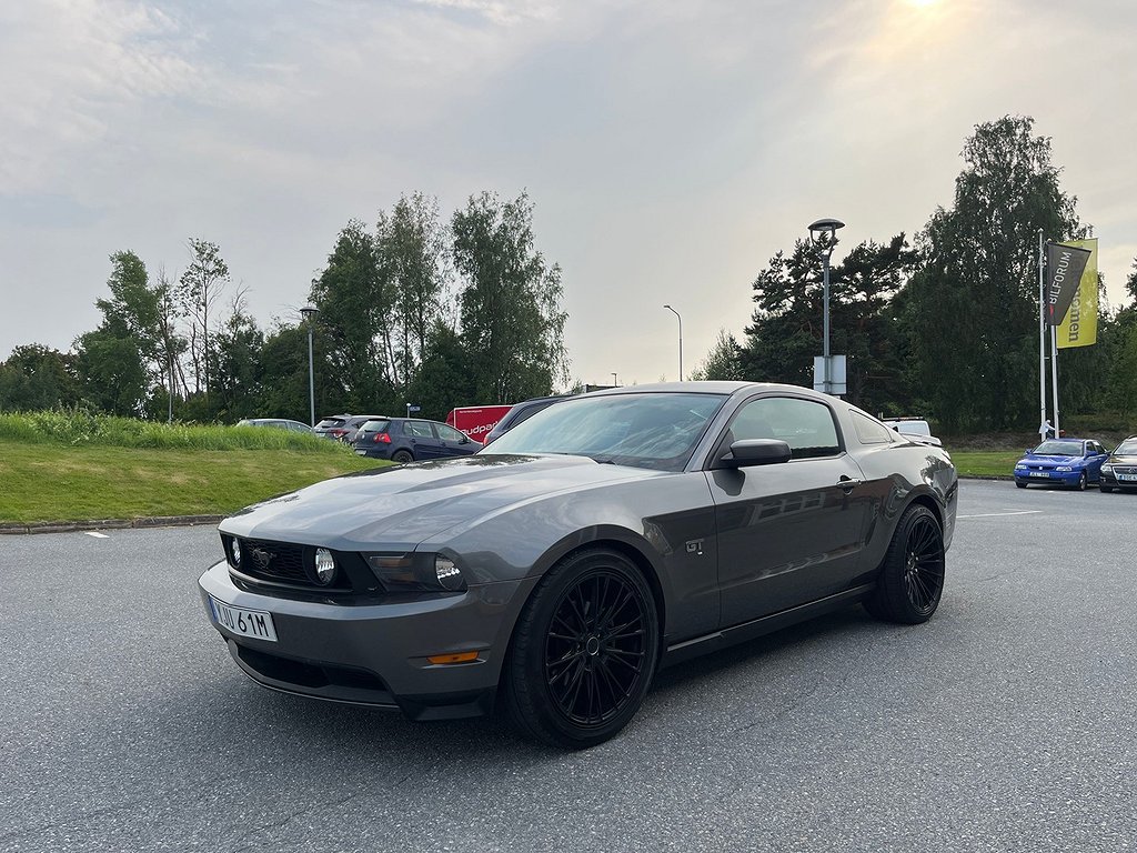 Ford Mustang GT COUPÈ 320HK