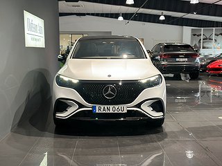 SUV Mercedes-Benz EQE 4 av 13