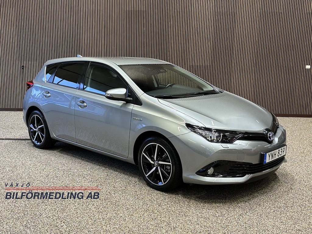 Toyota Auris Hybrid e-CVT Comfort, Touch & Go Edition