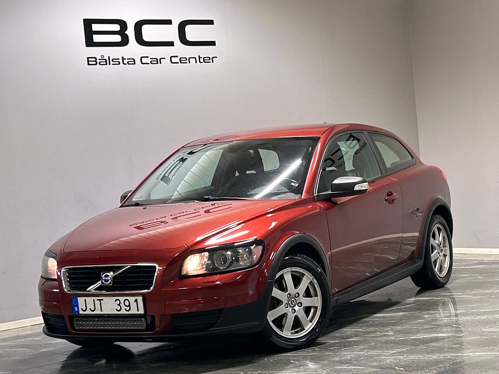 Volvo C30 2.4i Kamrem bytt Motorvärmare Dragkrok Nybesiktigad