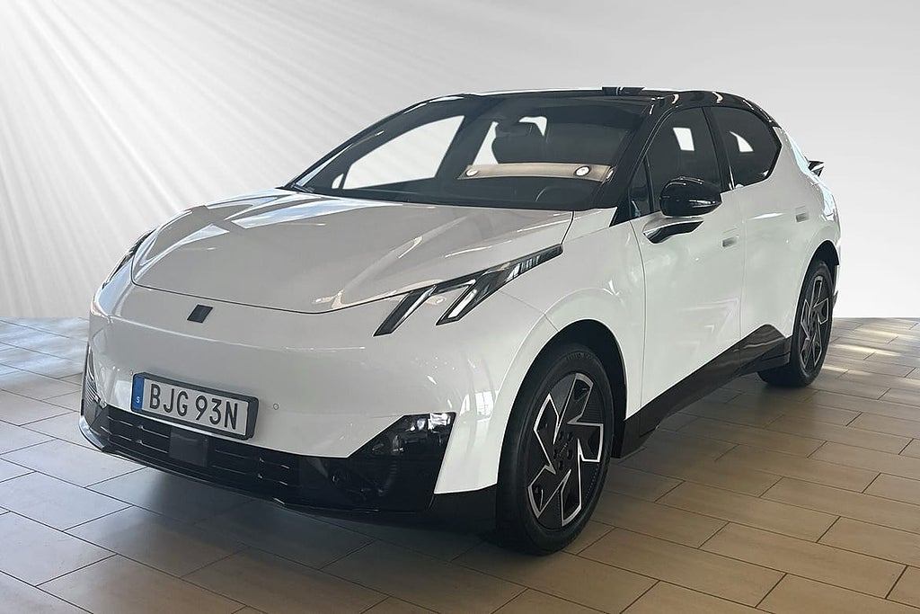 Lynk & Co 02 Core BEV KAMPANJ 3995Kr/Mån 24Mån