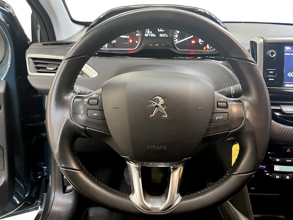 Bild på Peugeot 2008 Active 1.2 PT 82hk - EN ÄGARE, FARTHÅLLARE