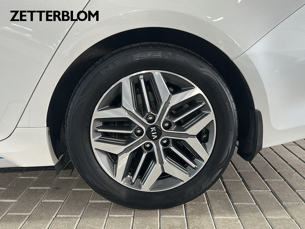 Kombi Kia Optima 13 av 21