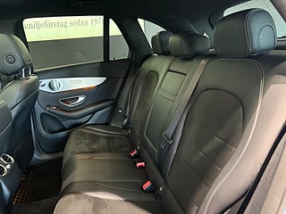 SUV Mercedes-Benz GLC 8 av 22