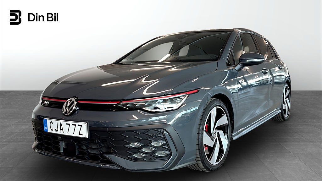 Volkswagen Golf GTI 2.0 TSI 265HK DSG / Pano & Harman