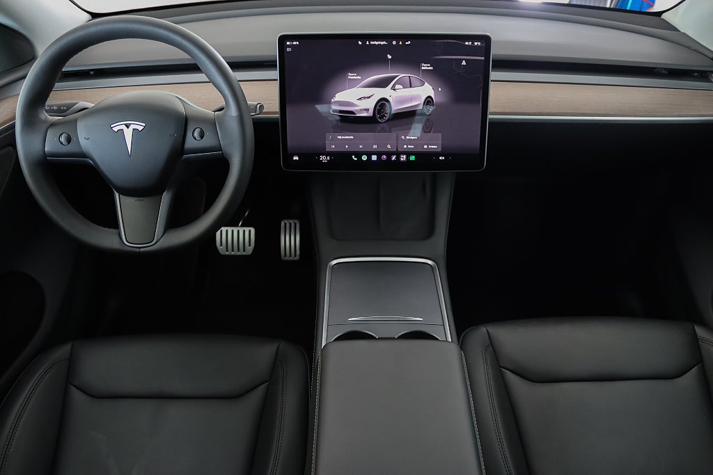 Tesla Model Y Performance Autopilot Drag
