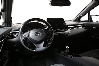 SUV Toyota C-HR 14 av 25