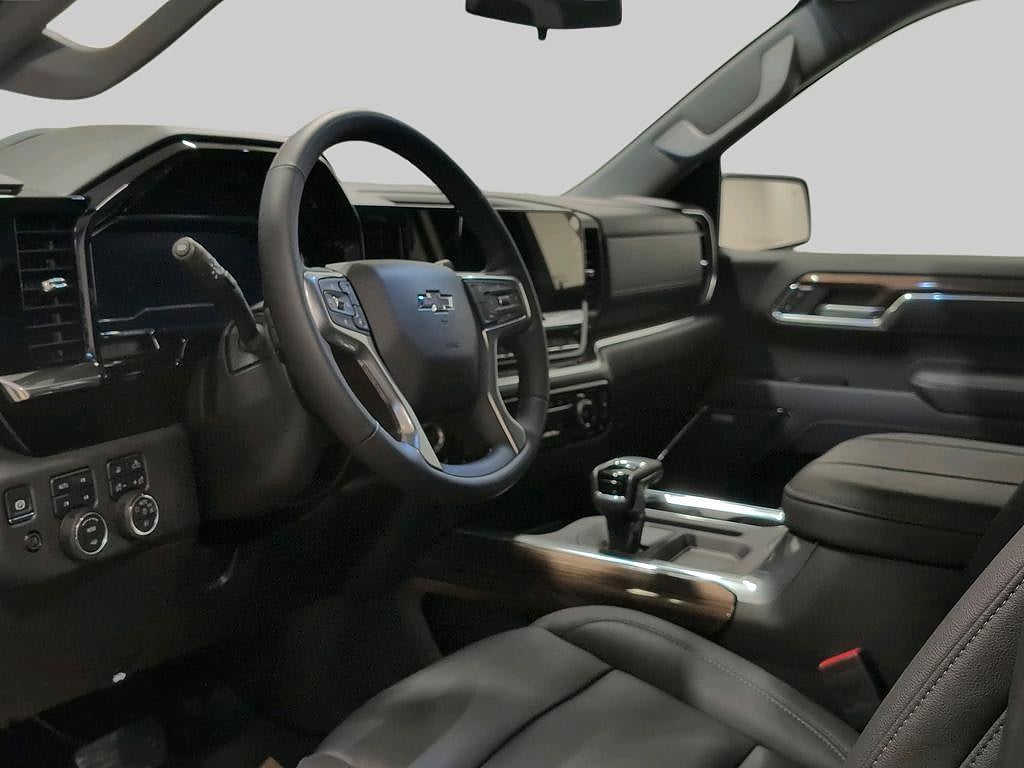Chevrolet Silverado 1500 Trail Boss Duramax 309 hk OMG LEVERANS LÅG SKATT