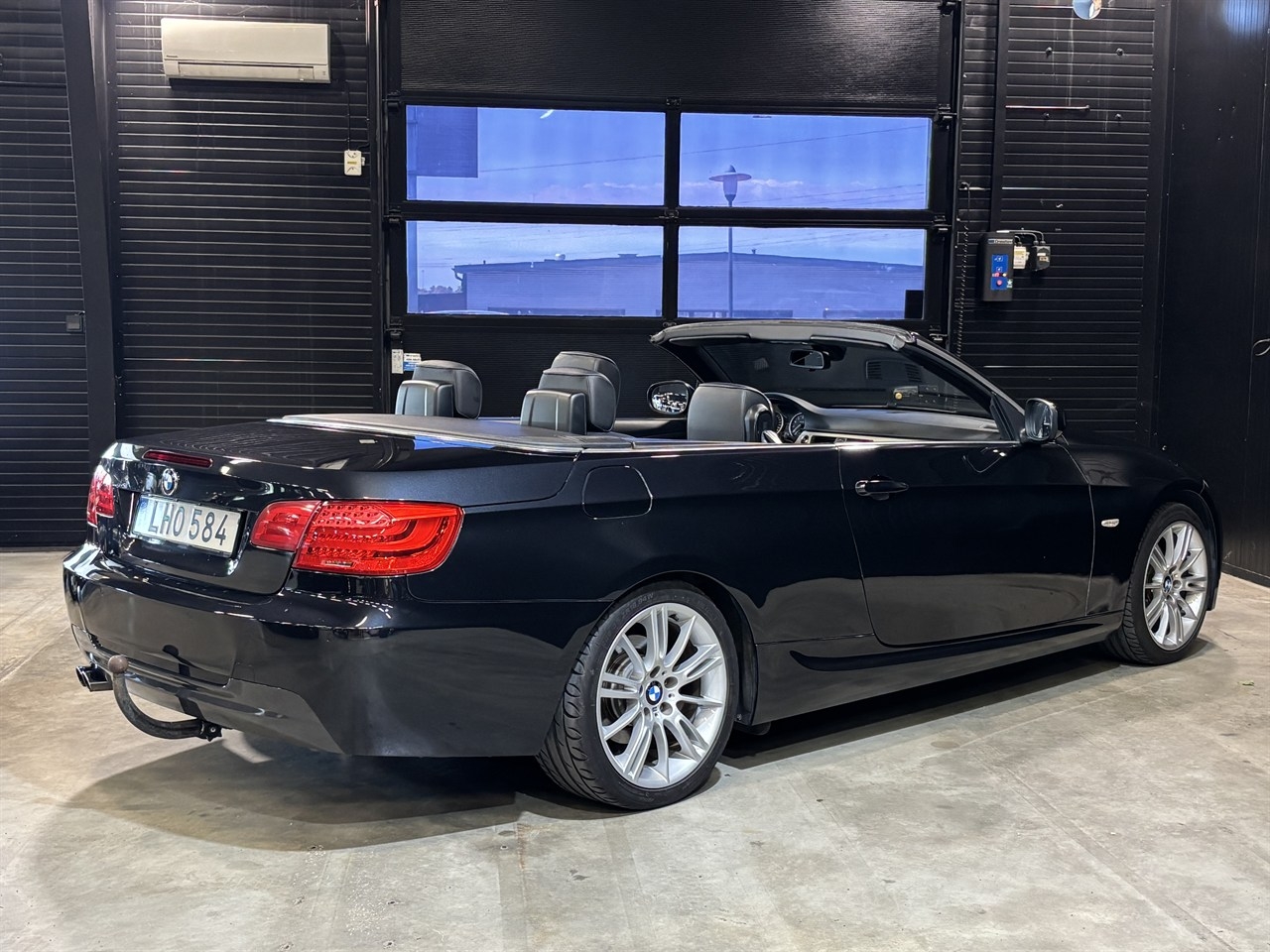 BMW 325 2008, bild 6/48