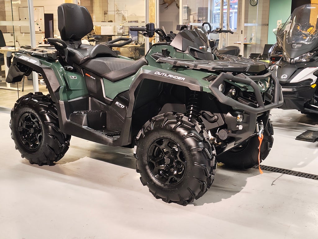 Can-Am Outlander MAX 570 XU+T *16Timmar/24mil* 