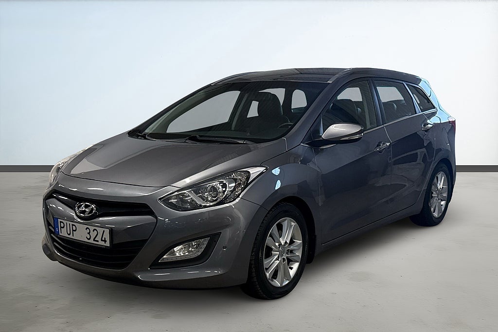 Hyundai i30 Kombi 1.6 GDI Dragkrok 2 Brukare Kamkedja Keyless 
