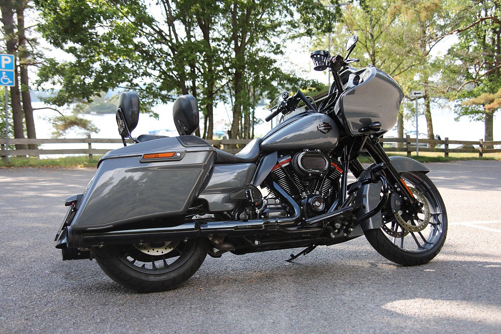 Harley-Davidson CVO Road Glide 117 ci ABS  till höstpris!