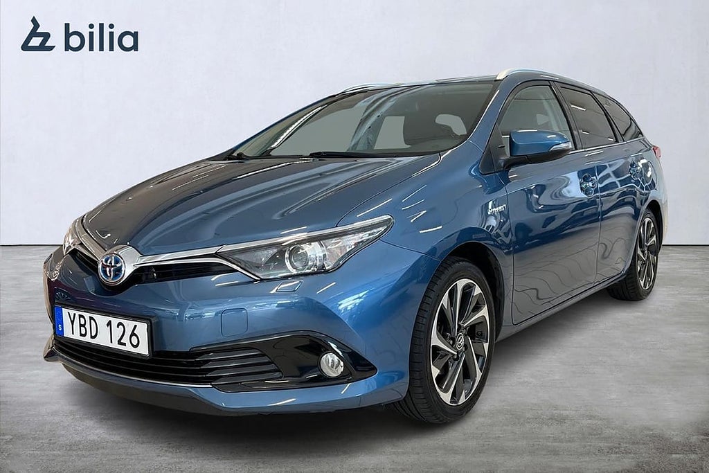 Toyota Auris 1,8 HSD Touring Sports Active Plus