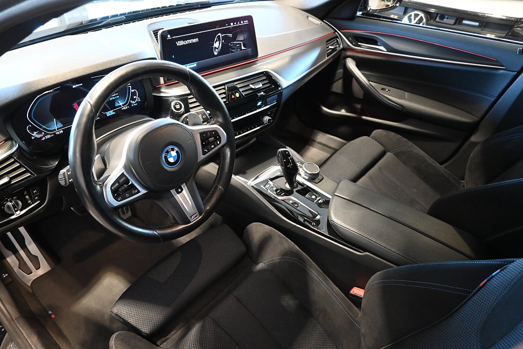 BMW 530e 2022 - miniatyr 8