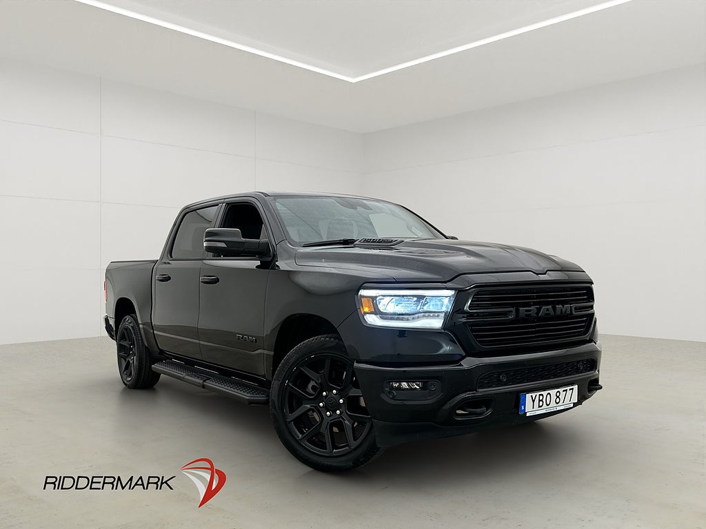 Dodge RAM 1500 Laramie Night 5.7 4x4 Cockpit Pano H/K Moms
