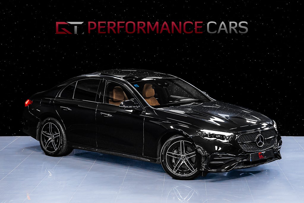 Mercedes-Benz E300 de 4M AMG Adv+ Bur-4D Pano Förarassistpaket+ SuperScreen