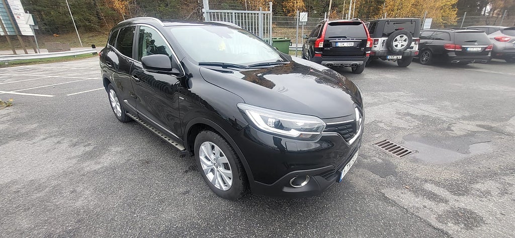 Renault Kadjar 1.3 TCe 140hk Limited Kamera Navi Nyservad 