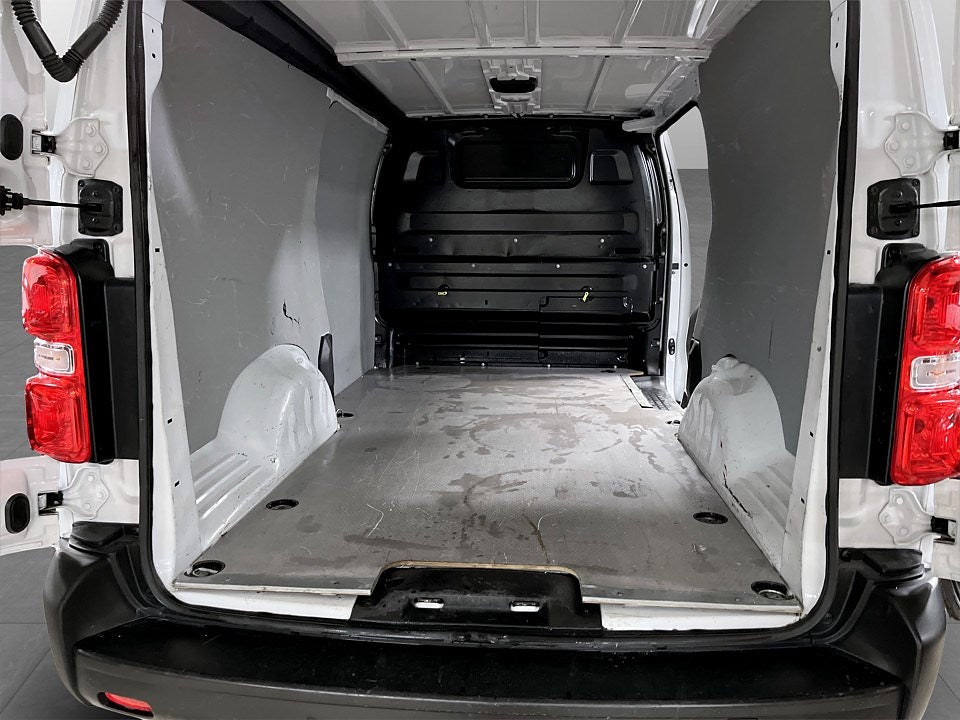 Bild på Citroën Jumpy Business Premium 2.0 BHDi 145hk Aut L3 - DRAG, NAVI
