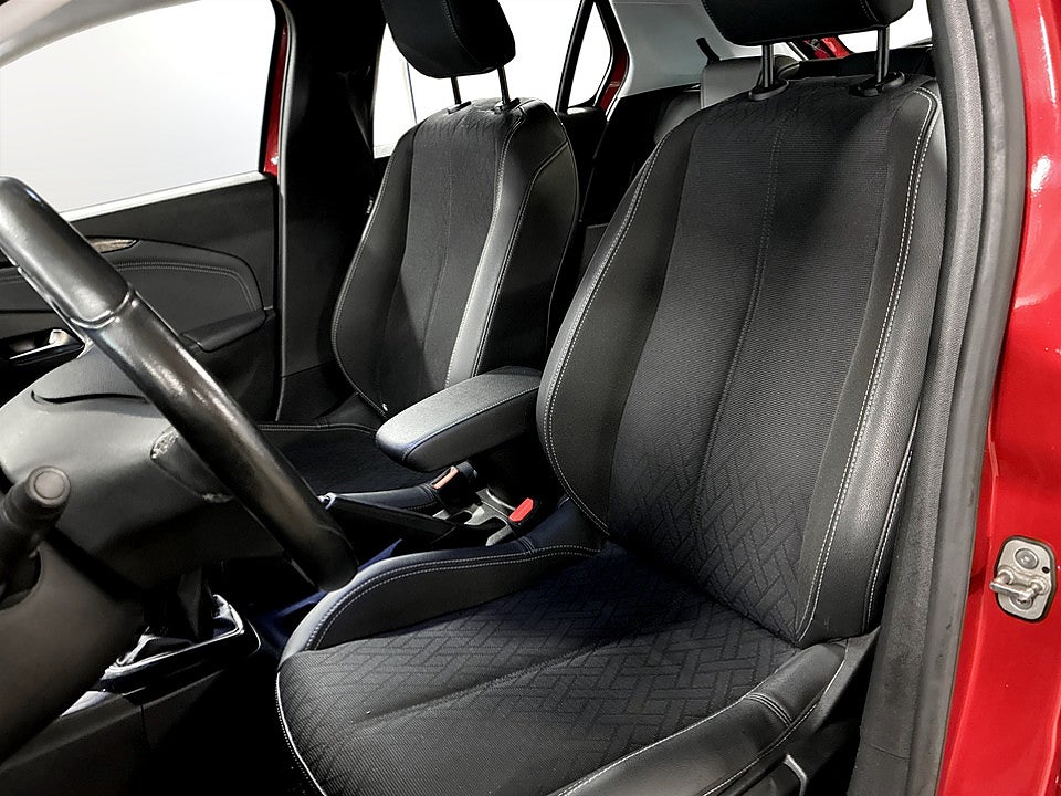 Bild på Opel Corsa Elegance 1.2 75hk B-KAMERA CARPLAY