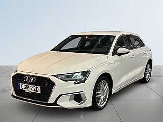 Audi A3 40 TFSI e S Tronic S&Vhjul/Kamera/Carplay/AdaptivF/MOMS – bild 16