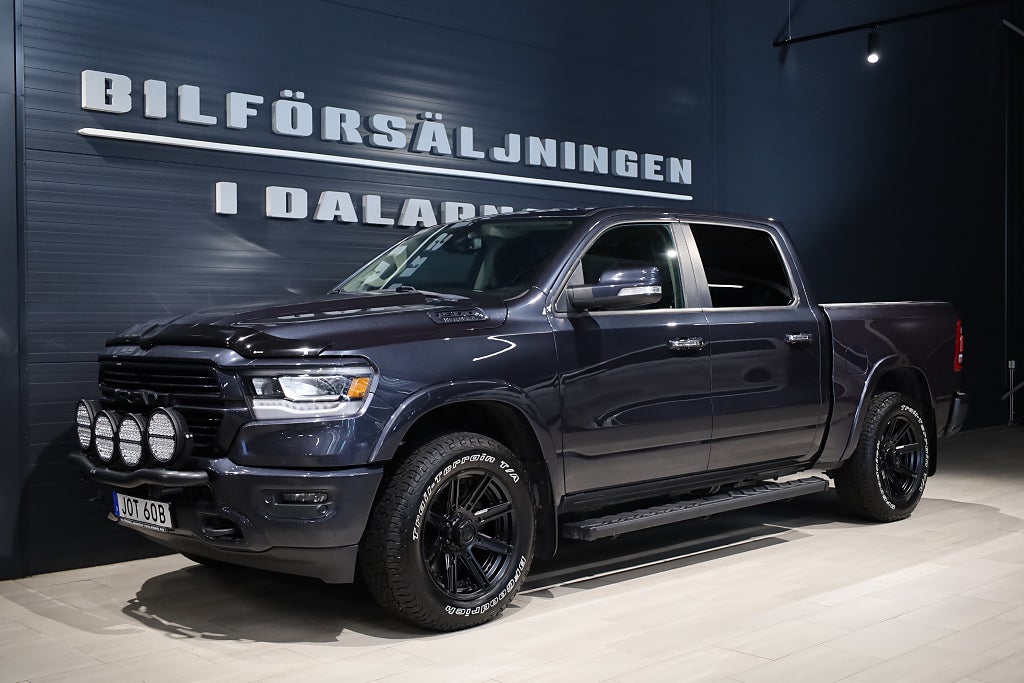Dodge RAM 1500 Crew Cab Laramie 5.7 V8 Hemi 395hk Moms/Flaklock