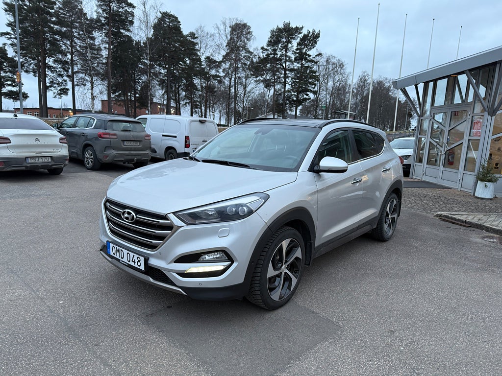 Hyundai Tucson 1.6 T-GDI AWD DCT  Premium Plus Panorama Skinn Nyservad
