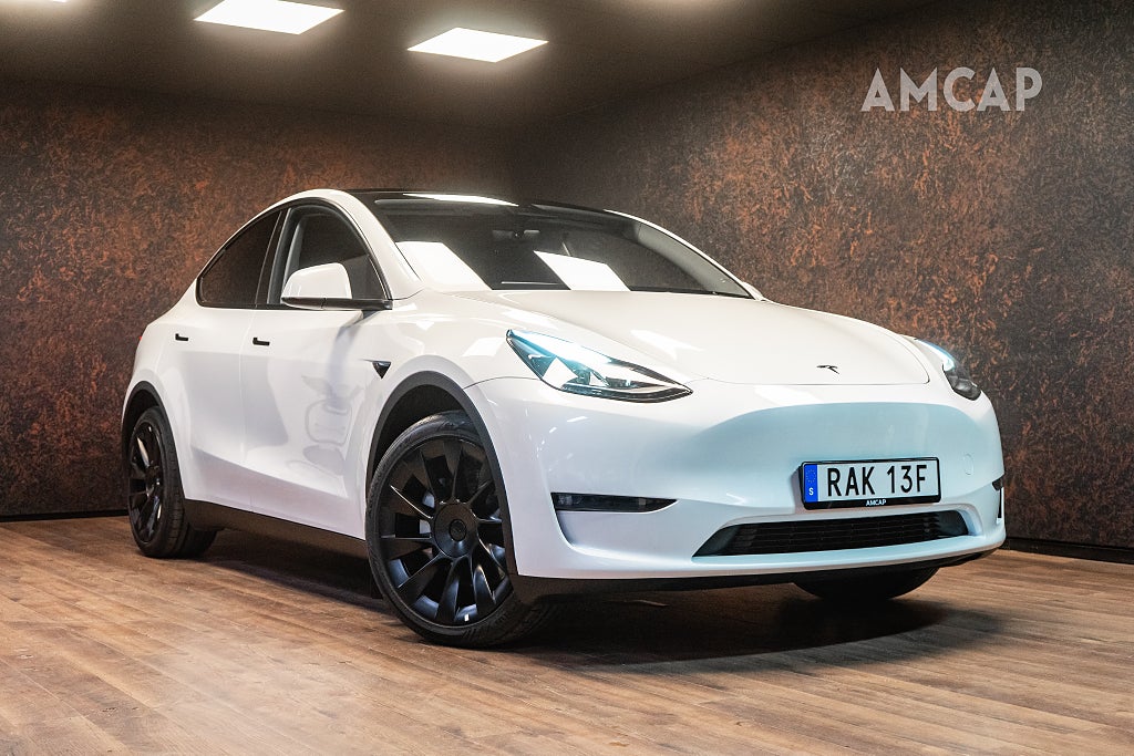Tesla Model Y Long Range AWD 514hk | MOMS | Drag | V.pump | 3087kr/må
