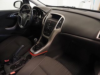 Halvkombi Opel Astra 10 av 19