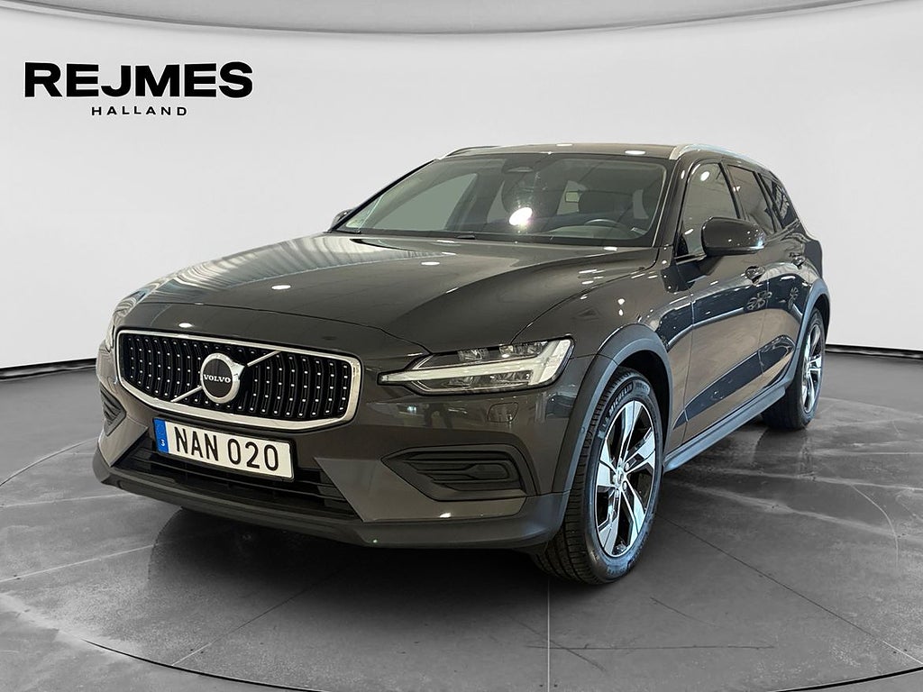 Volvo V60 Cross Country B4 AWD Diesel Core