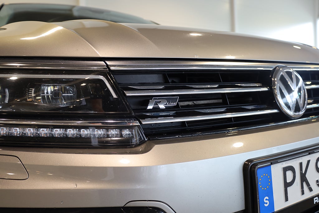 Volkswagen Tiguan 2.0 TDI AUT 4Motion R-Line Massage Drag Värmare Kamera 2017