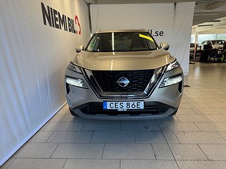 Nissan X-Trail 1.5 VC-T/7-sits/360°Kamera/P-sens/Rattvärme