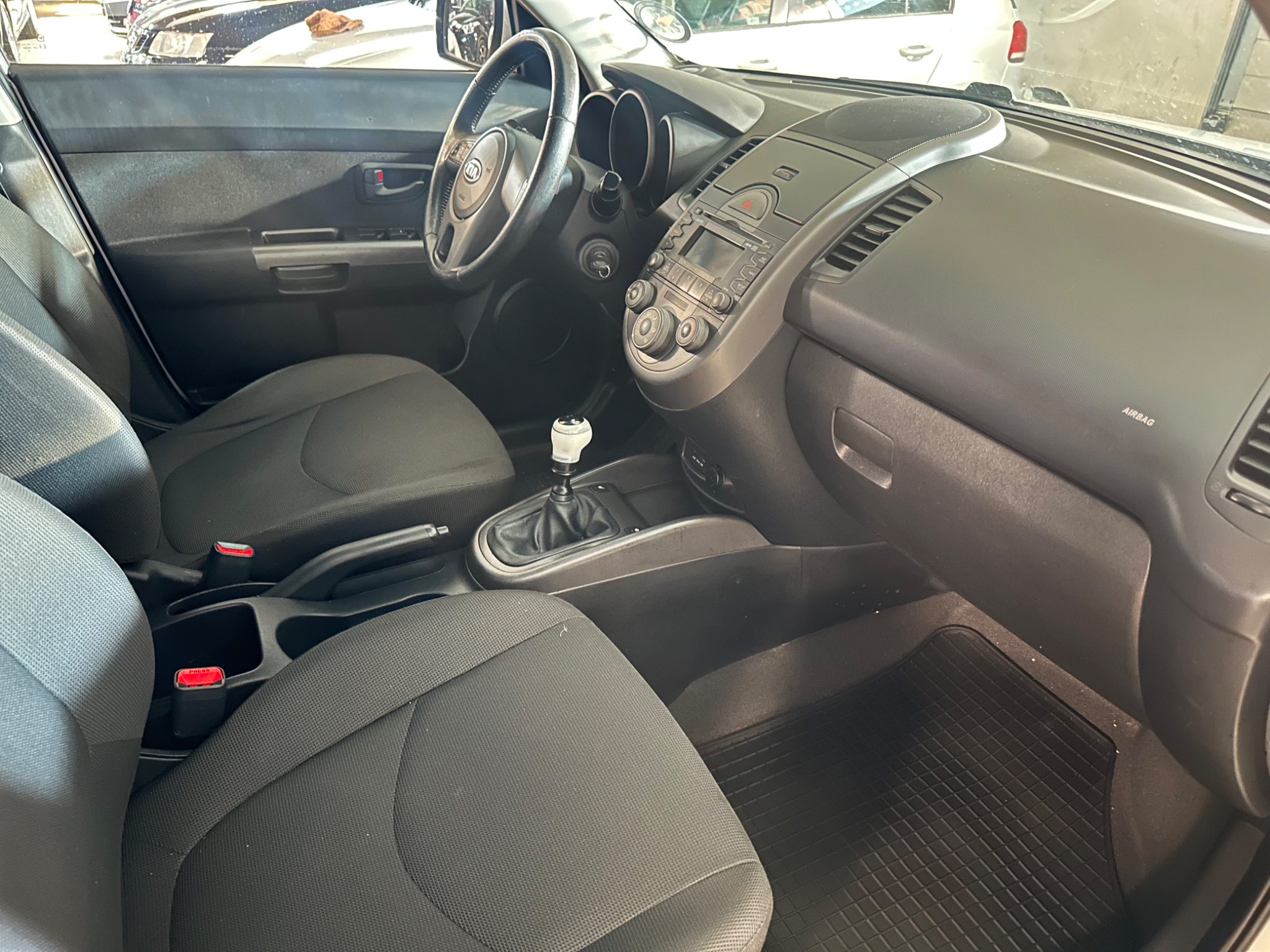 Kia Soul 1.6 CVVT Ny Servad & Besiktigad 2009, bild 7/35