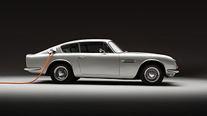 Lunaz har konverterat en Aston Martin DB6. Foto: Lunaz Design.