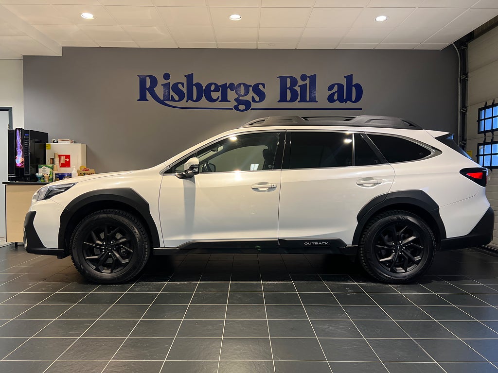 Subaru Outback 2.5 4WD XFuel Limited Skatt 965 kr/år , Drag & V-hjul!