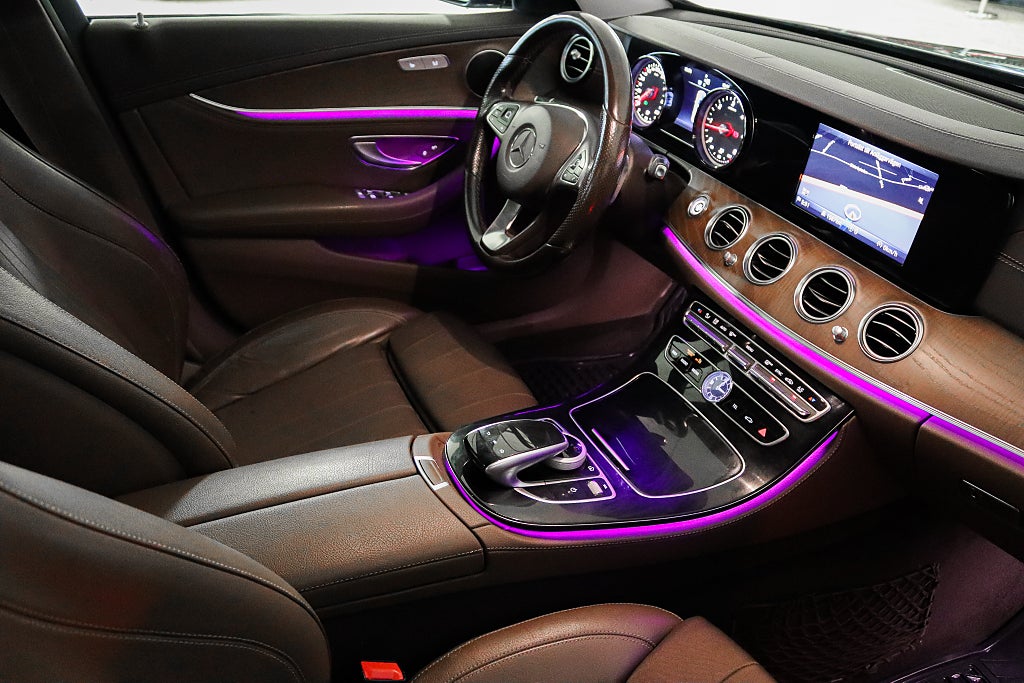 Mercedes-Benz E 220 d 4MATIC Exclusive Navi 360Kam Distronic