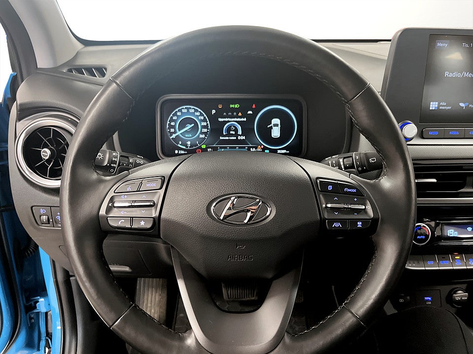 Bild på Hyundai Kona Essential Hybrid 141hk Aut B-KAMERA CARPLAY