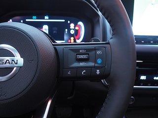 SUV Nissan Qashqai 11 av 23
