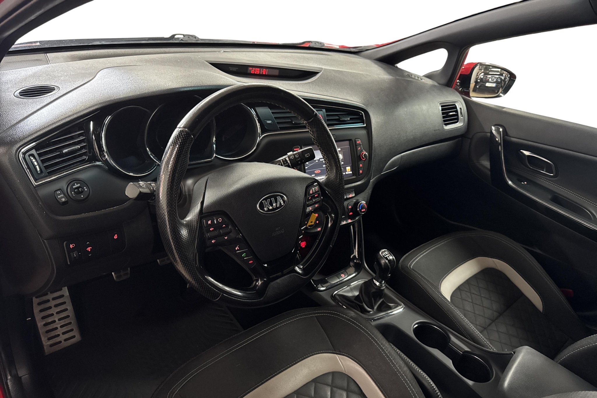 Kia Ceed 2017, bild 5/10